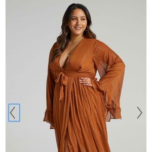 Dangerous Woman Maxi Dress